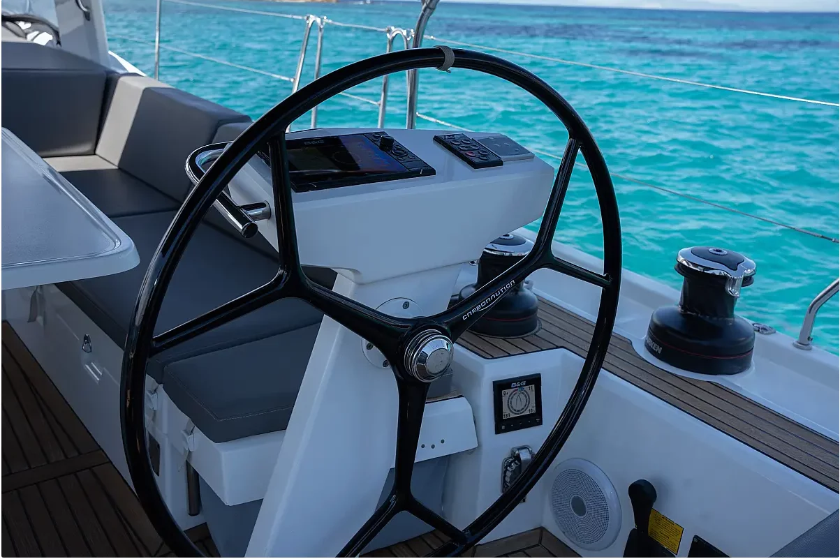 Oceanis 51.1 - 5 + 1 cab. (Bolero)  - 16