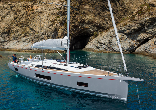 Photo #3 - Oceanis 46.1 - 4 cab. (Entre Deux Poles) en Golfe Juan - 43260