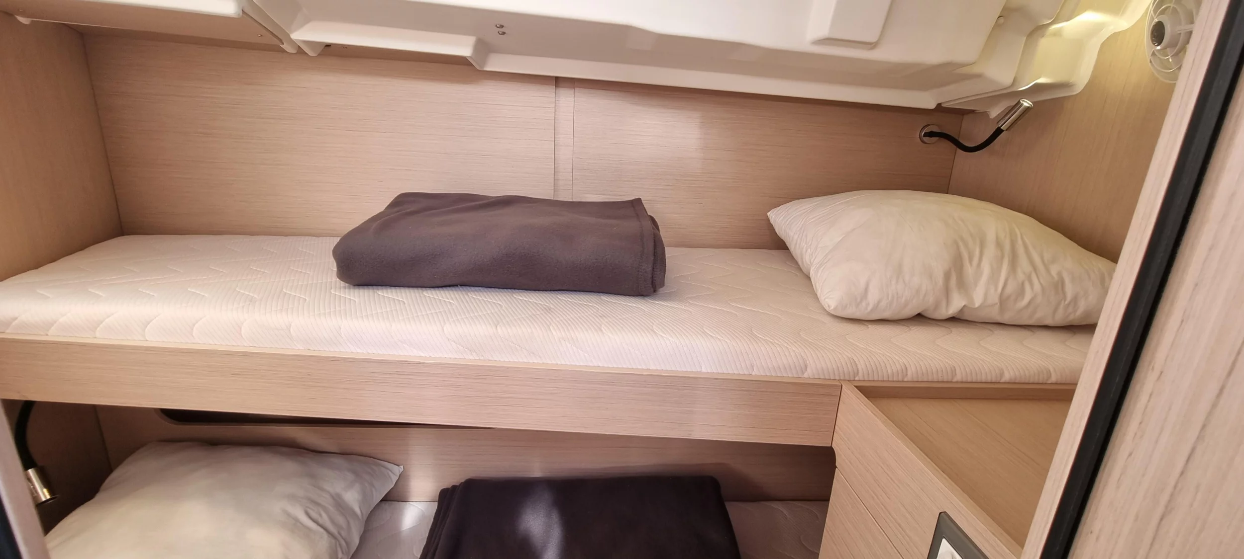 Oceanis 46.1 - 4 cab. (Entre Deux Poles)  - 12