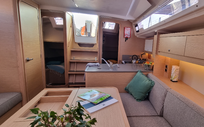 Photo #4 - Dufour 37 - 3 cab. (Epicure) en Golfe Juan - 43261