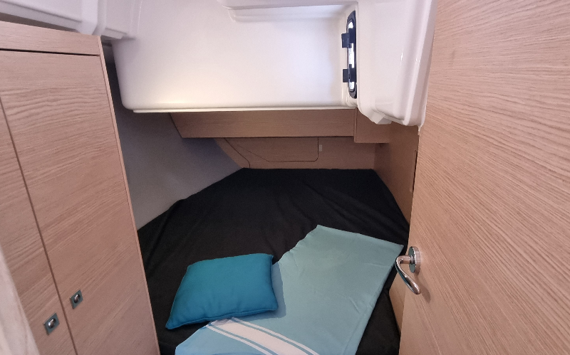 Photo #9 - Dufour 37 - 3 cab. (Epicure) en Golfe Juan - 43261