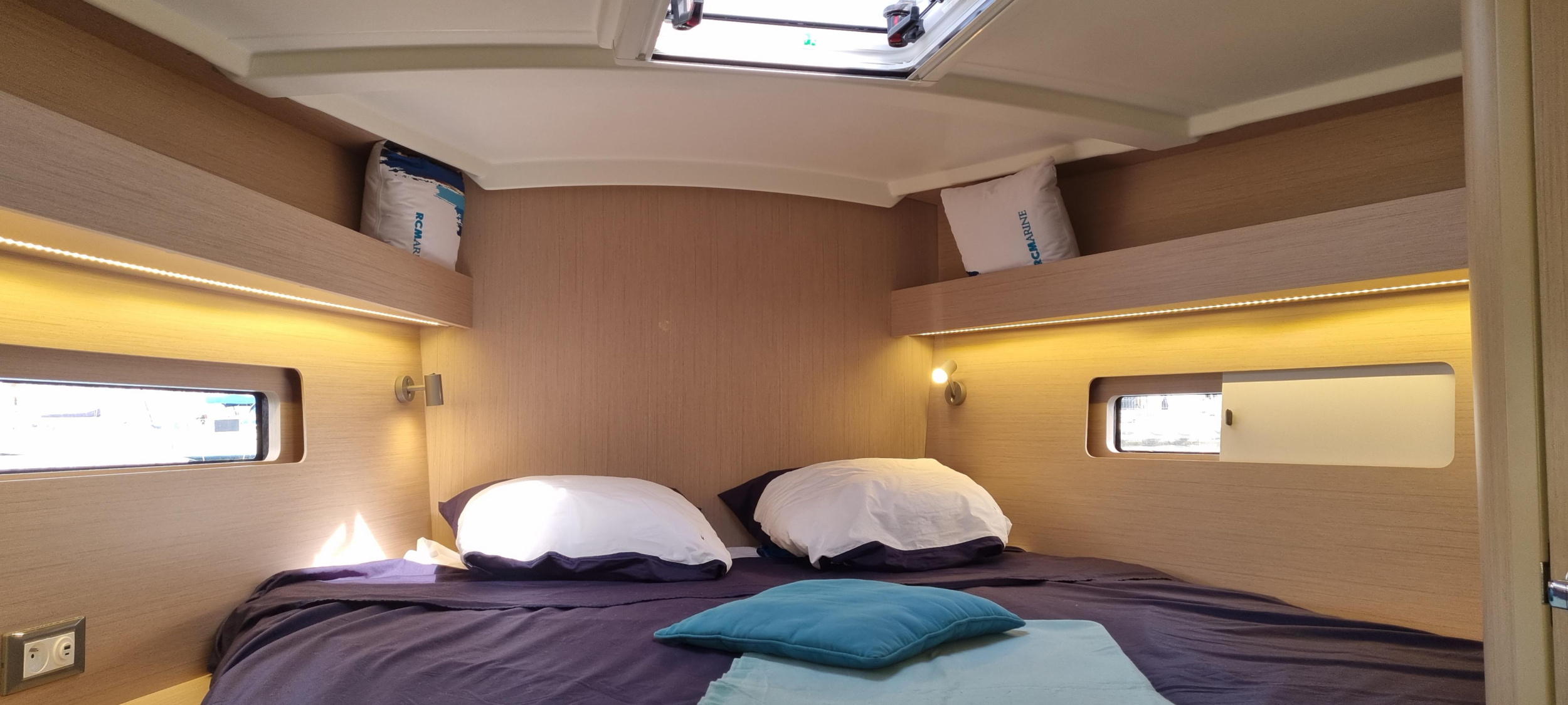 Photo #11 - Oceanis 40.1 - 3 cab. (Kapakap) in Golfe Juan - 43265