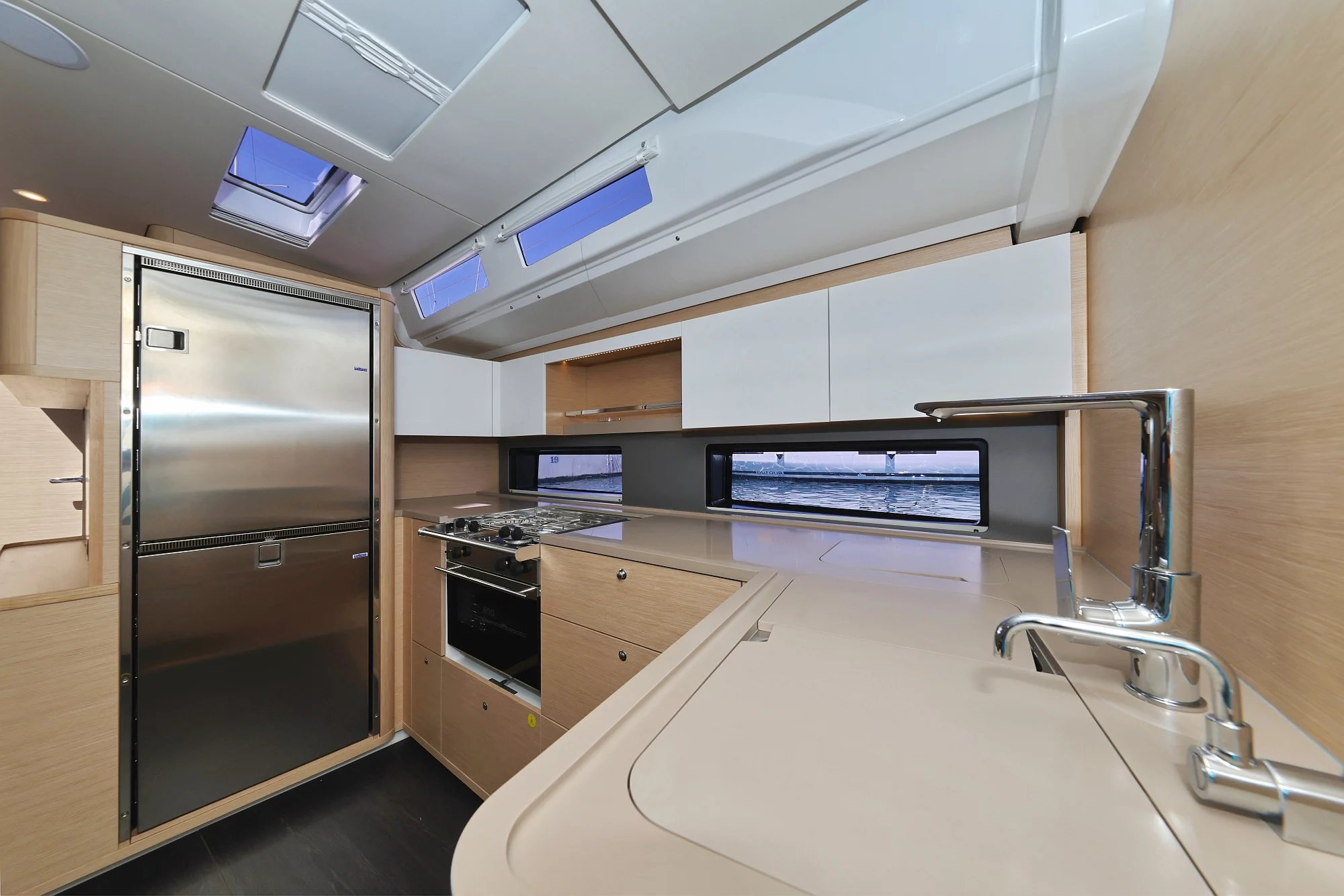 Dufour 48 (Ocean Rose)  - 17