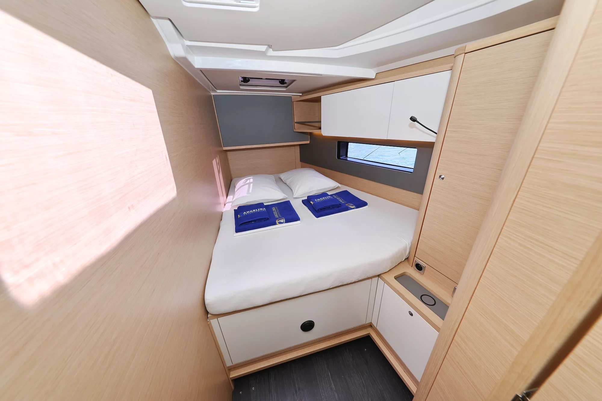 Dufour 48 (Ocean Rose)  - 24