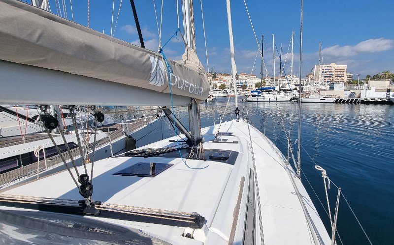 Photo #4 - Dufour 430 - 3 cab. (Lucie) en Golfe Juan - 43268