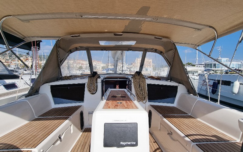 Photo #6 - Dufour 430 - 3 cab. (Lucie) en Golfe Juan - 43268