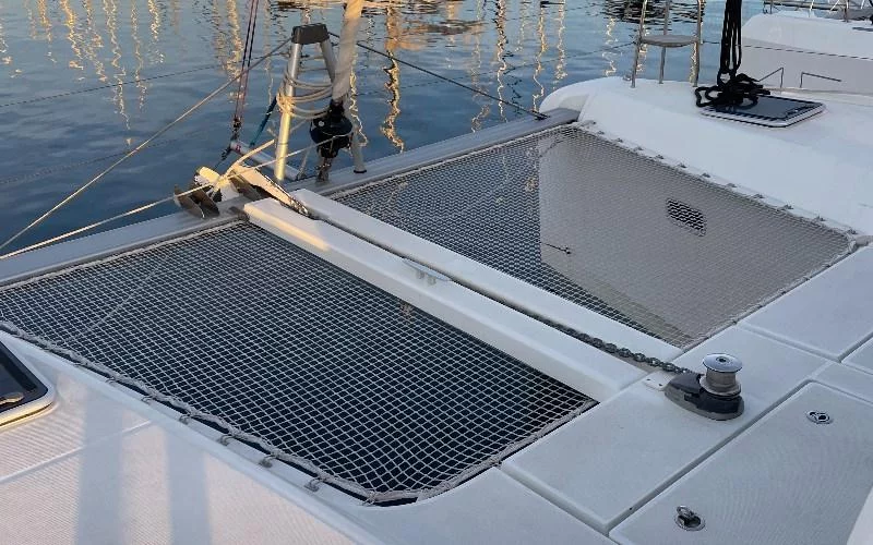 Lagoon 42 - 4 + 1 cab. (Double Trouble)  - 3