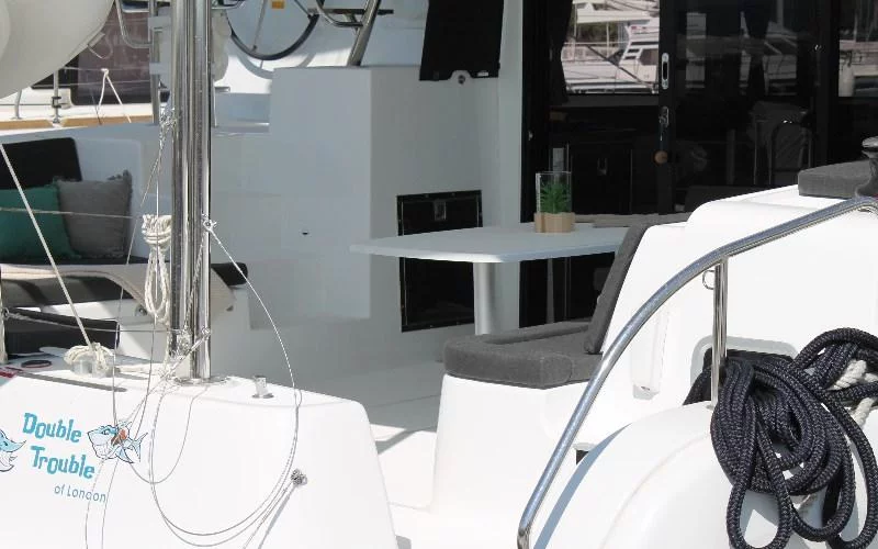 Lagoon 42 - 4 + 1 cab. (Double Trouble)  - 6