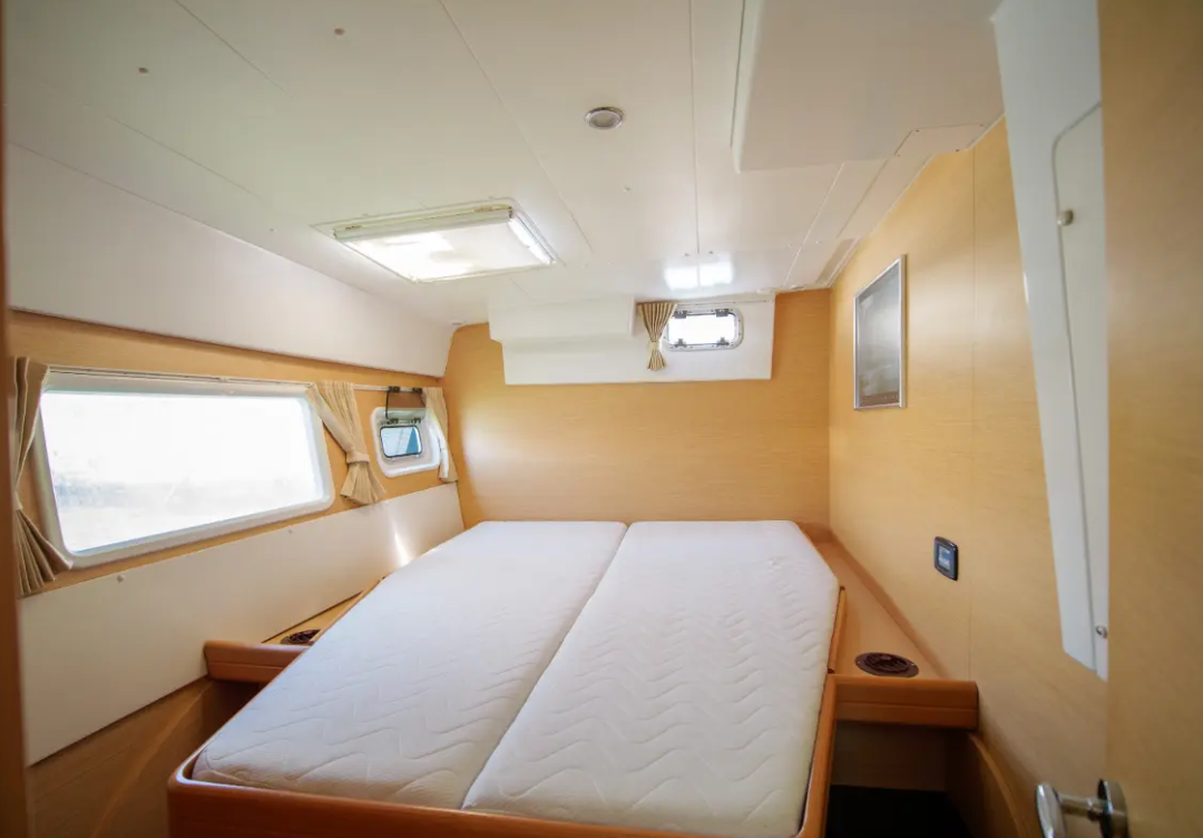 Photo #12 - Lagoon 420 - 4 + 1 cab. (Amelia) en Volos - 43278