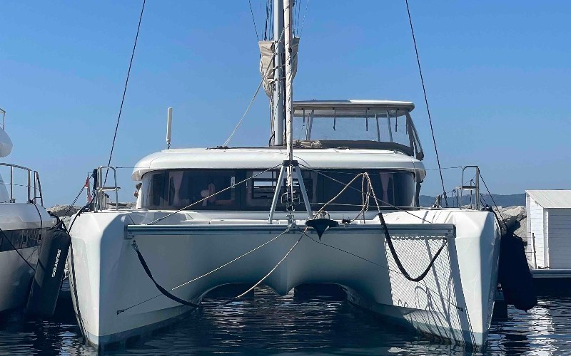 Photo #1 - Lagoon 42 - 3 + 1 cab. (Aventura) in Heiliger Raphael - 43279
