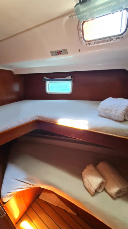 Photo #11 - Oceanis Clipper 411 - 4 cab. (Erika) in Volos - 43280