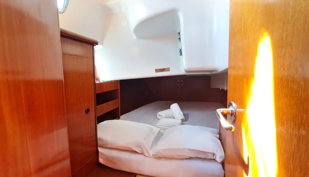 Photo #12 - Oceanis Clipper 411 - 4 cab. (Erika) in Volos - 43280
