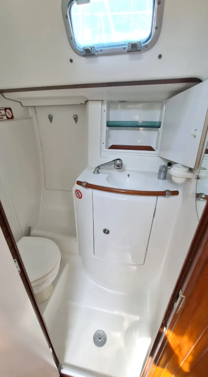 Photo #14 - Oceanis Clipper 411 - 4 cab. (Erika) in Volos - 43280