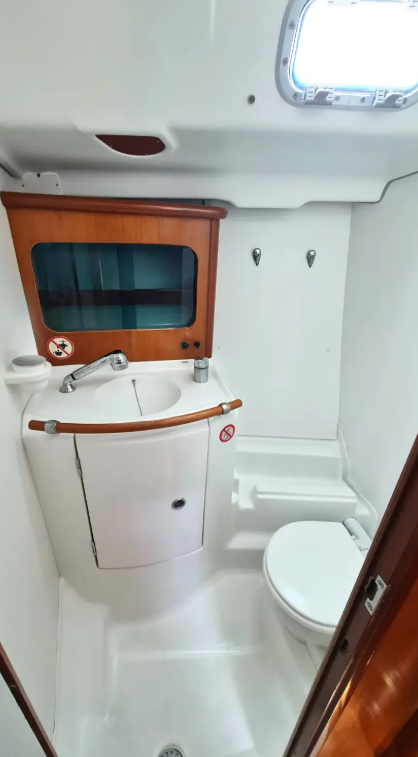 Photo #15 - Oceanis Clipper 411 - 4 cab. (Erika) in Volos - 43280