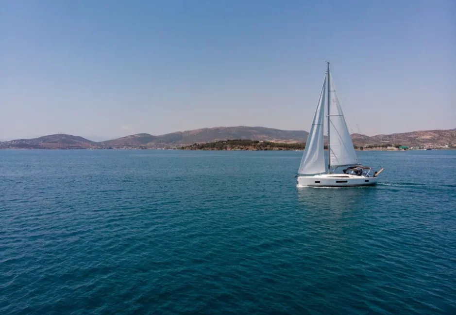Oceanis 46.1 (Layla)  - 6