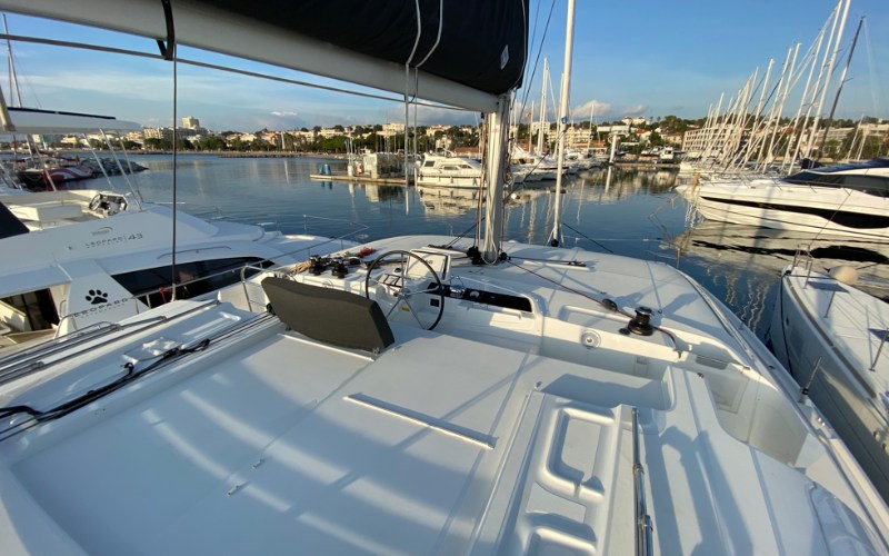 Photo #3 - Lagoon 46 OW - 3 + 1 cab. (Les Jumeaux) in Heiliger Raphael - 43283