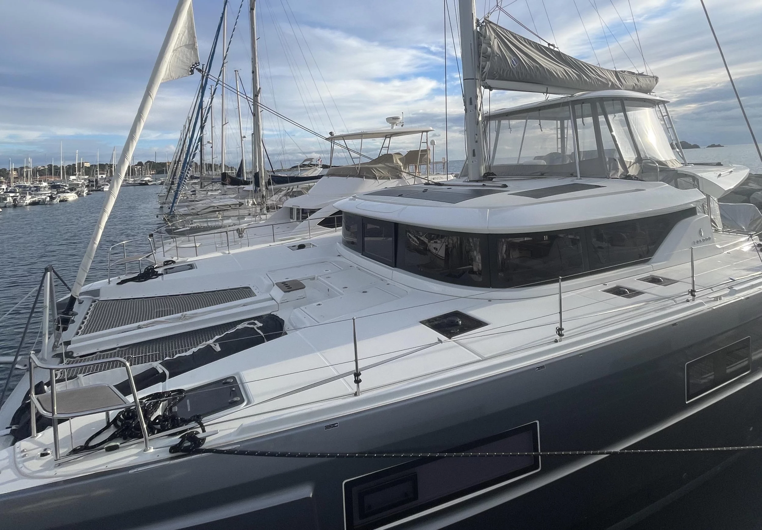 Lagoon 46 - 4 + 1 cab. (Cap Horn)  - 2