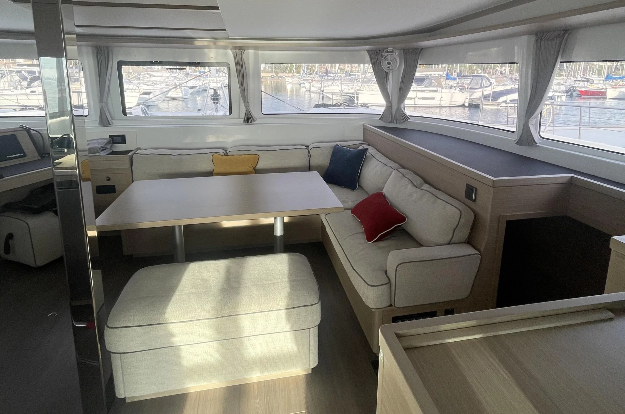 Lagoon 46 - 4 + 1 cab. (Cap Horn)  - 10