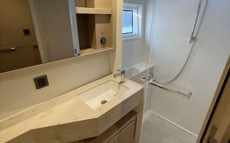 Lagoon 46 OW - 3 + 1 cab. (Sail Away)  - 13