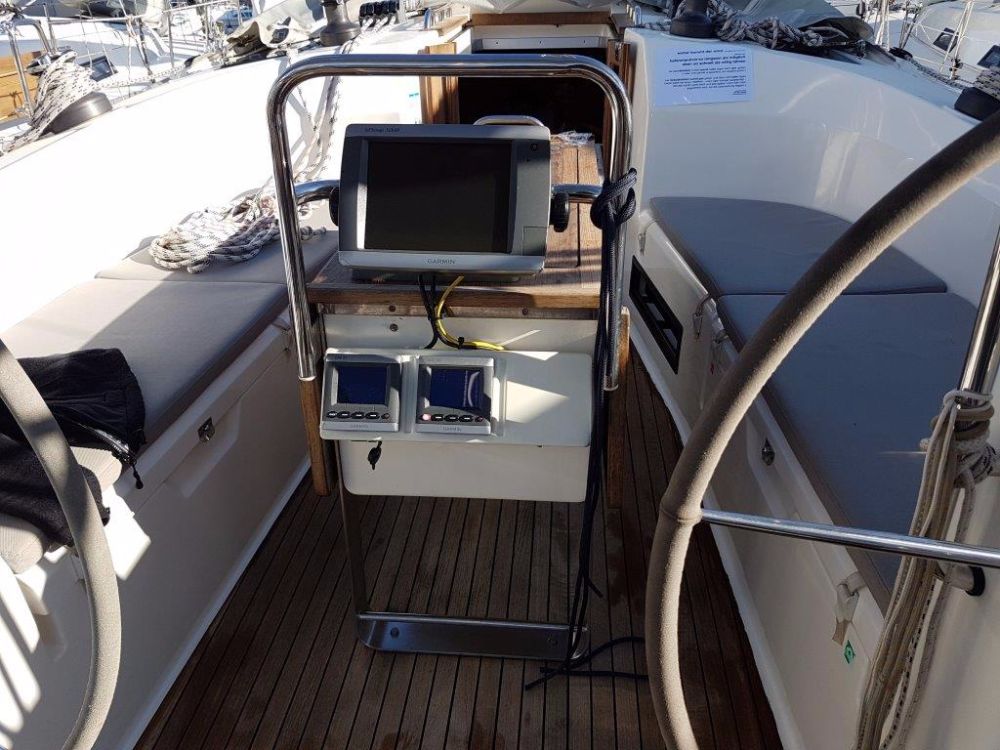 Photo #7 - Bavaria Cruiser 40 (Lola) in Volos - 43363