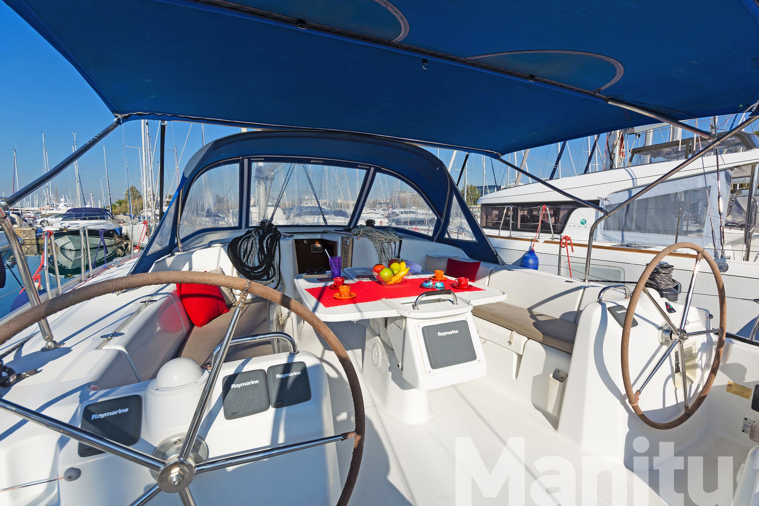 Photo #18 - Cyclades 50.5 - 5 + 1 cab. (Manitu) en Atenas - 43369