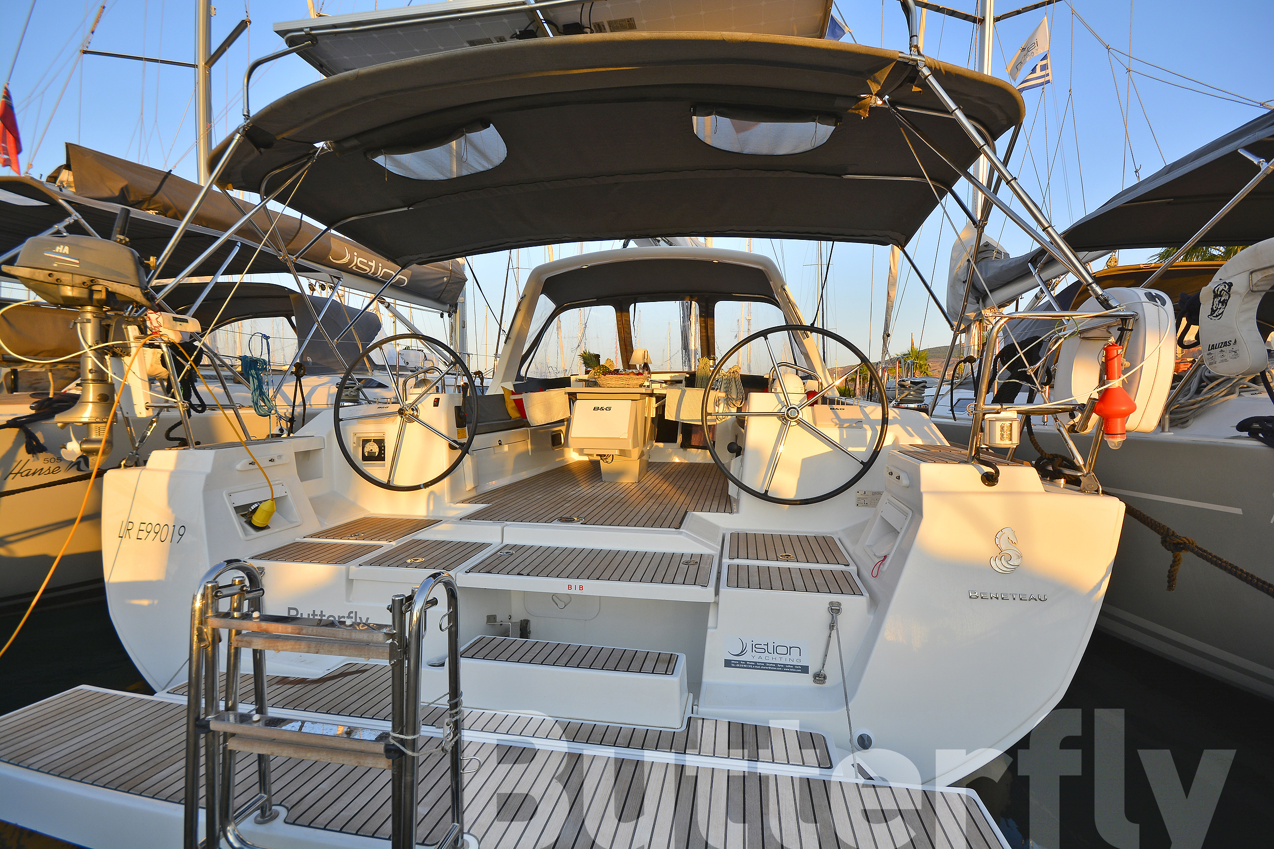 Photo #12 - Oceanis 45 - 4 cab. (Butterfly) en Kos - 43371