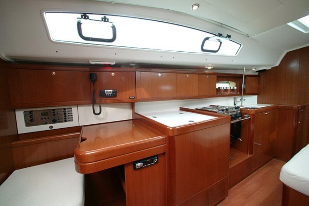 Photo #4 - Oceanis 40 (Arietta) in Volos - 43396