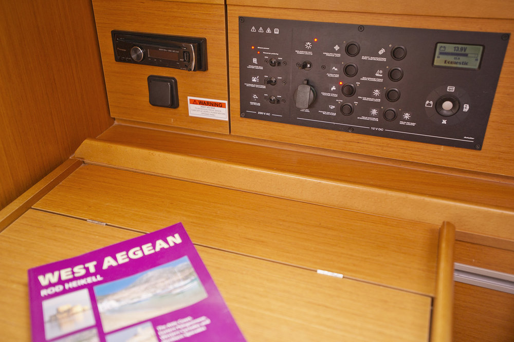 Photo #10 - Sun Odyssey 36i (Lauren) in Volos - 43399