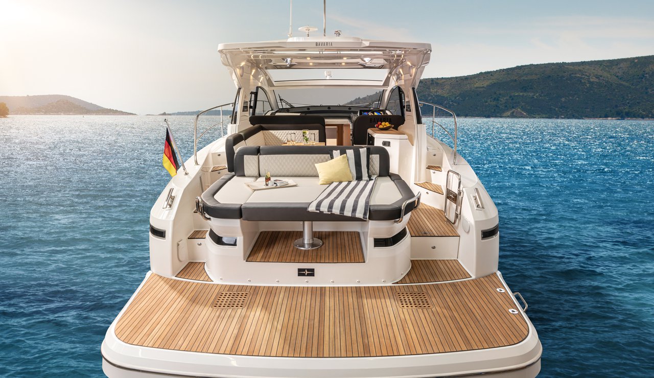 Photo #13 - Bavaria SR41 (Ivana) en Trogir - 43408