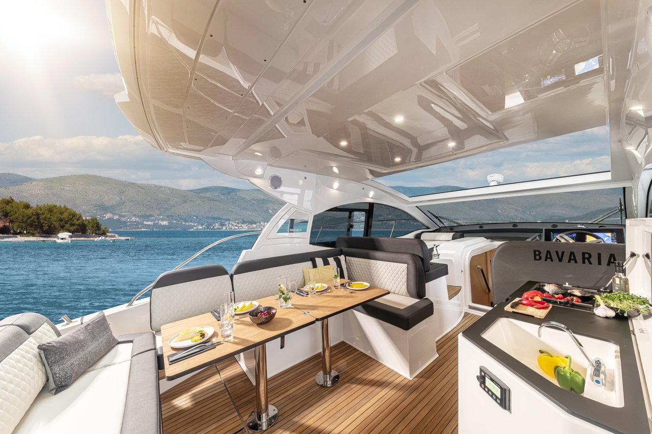 Photo #15 - Bavaria SR41 (Ivana) en Trogir - 43408