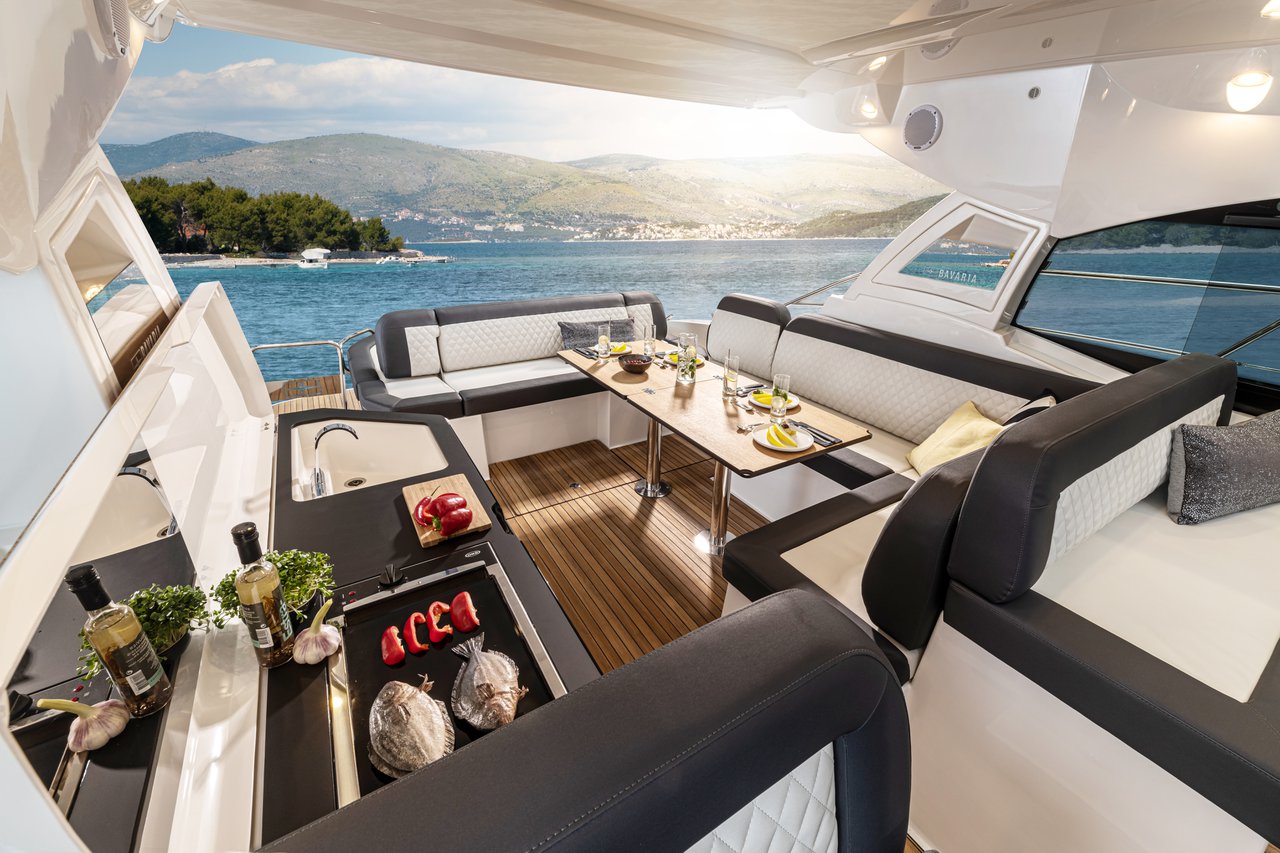 Photo #16 - Bavaria SR41 (Ivana) en Trogir - 43408