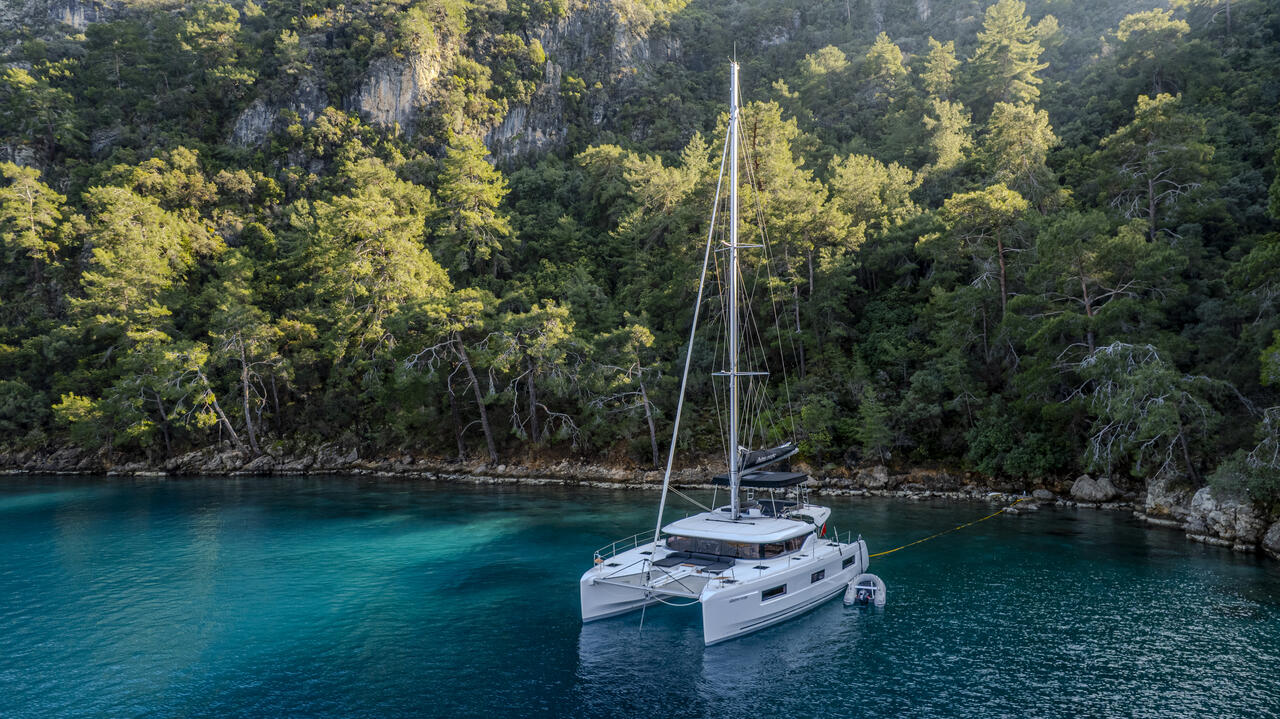 Photo #7 - Lagoon 46 - 4 + 2 cab. (Albatros Escape) in Fethiye - 43409