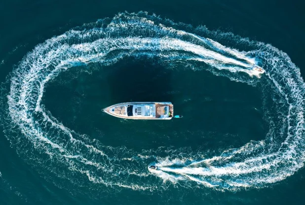 Azimut 68S (Moro)  - 1