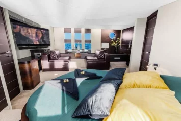 Azimut 68S (Moro)  - 6