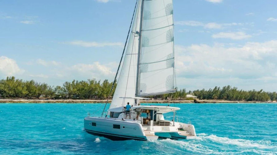 Lagoon 42 - 4 + 2 cab. (Alas)  - 2