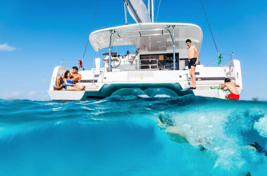 Photo #8 - Lagoon 42 - 4 + 2 cab. (Alas) in Lefkada - 43424