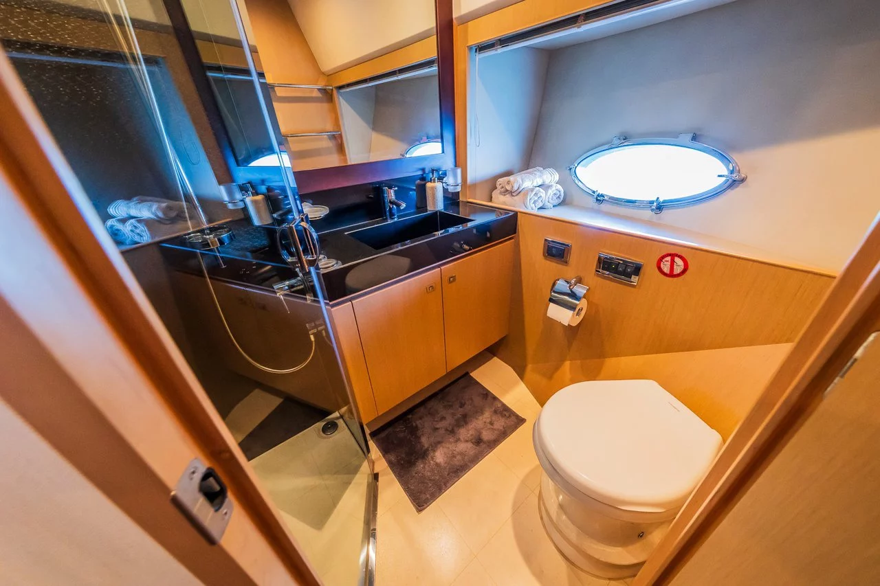 Princess V78 (Gitana II)  - 35
