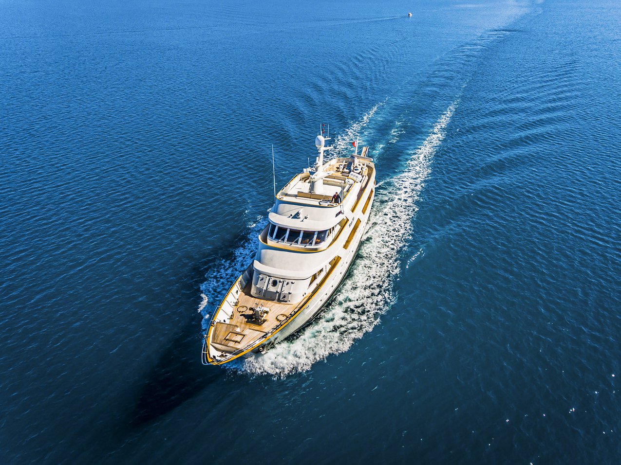 Photo #2 - Benetti Classsic 115 (To Je To) in Trogir - 43429
