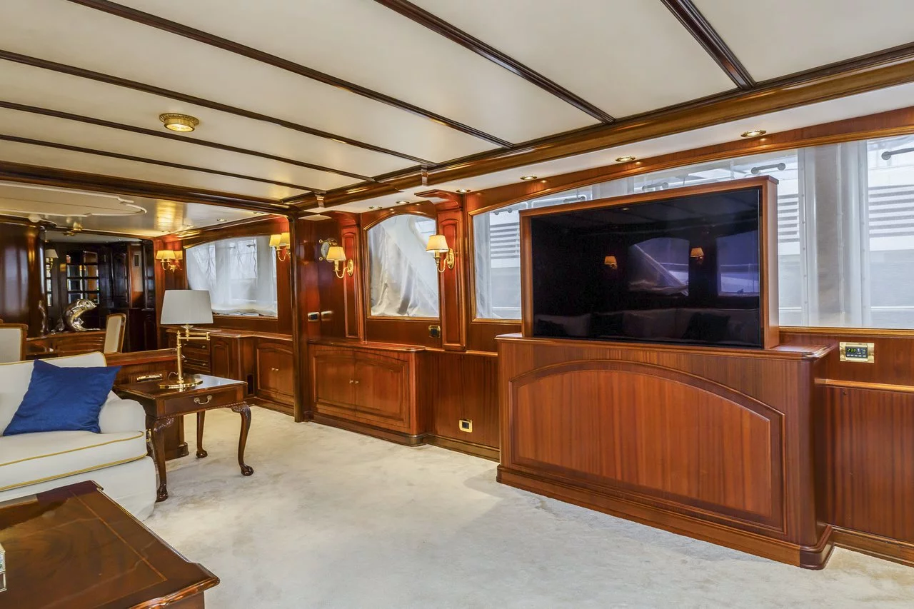 Benetti Classsic 115 (To Je To)  - 8