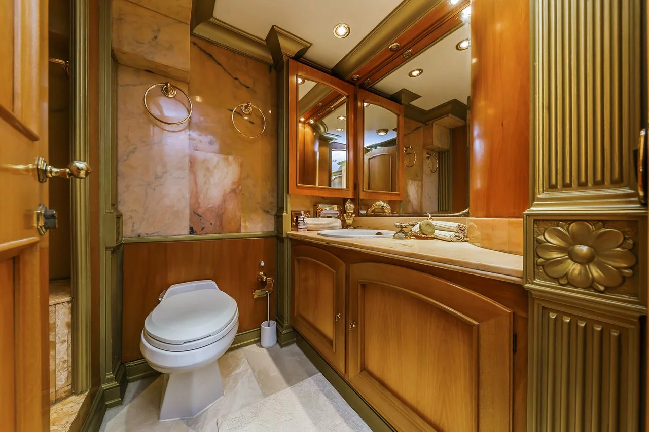 Benetti Classsic 115 (To Je To)  - 21