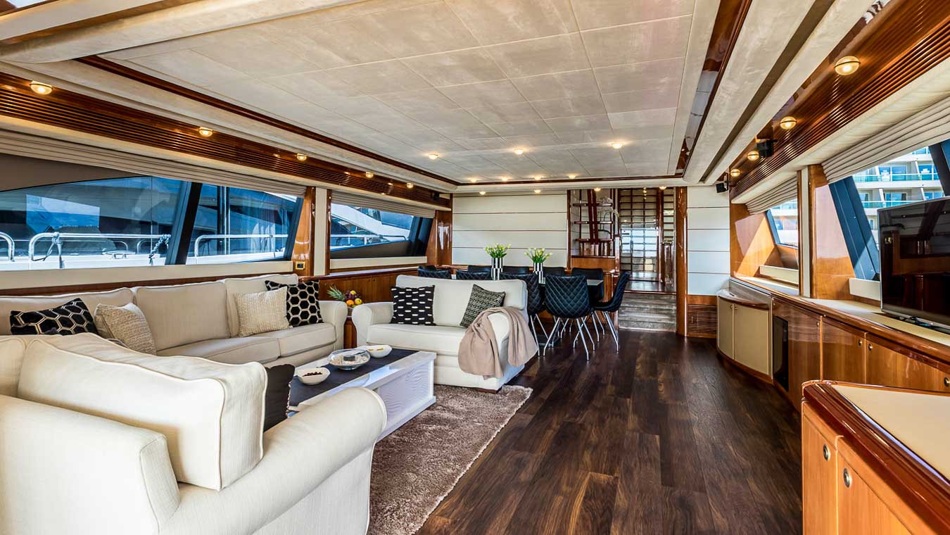 Photo #12 - Ferretti Yachts 880 - 4. cab (Miss Katarina) en Trogir - 43434