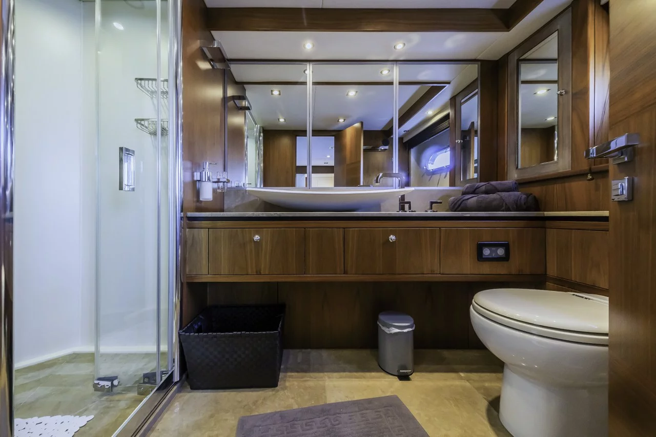 Sunseeker Yacht 86 (The Best Way)  - 23