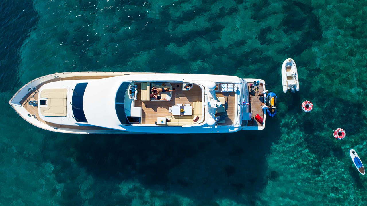 Photo #7 - Canados 86 (Karisma) en Baska Voda - 43436