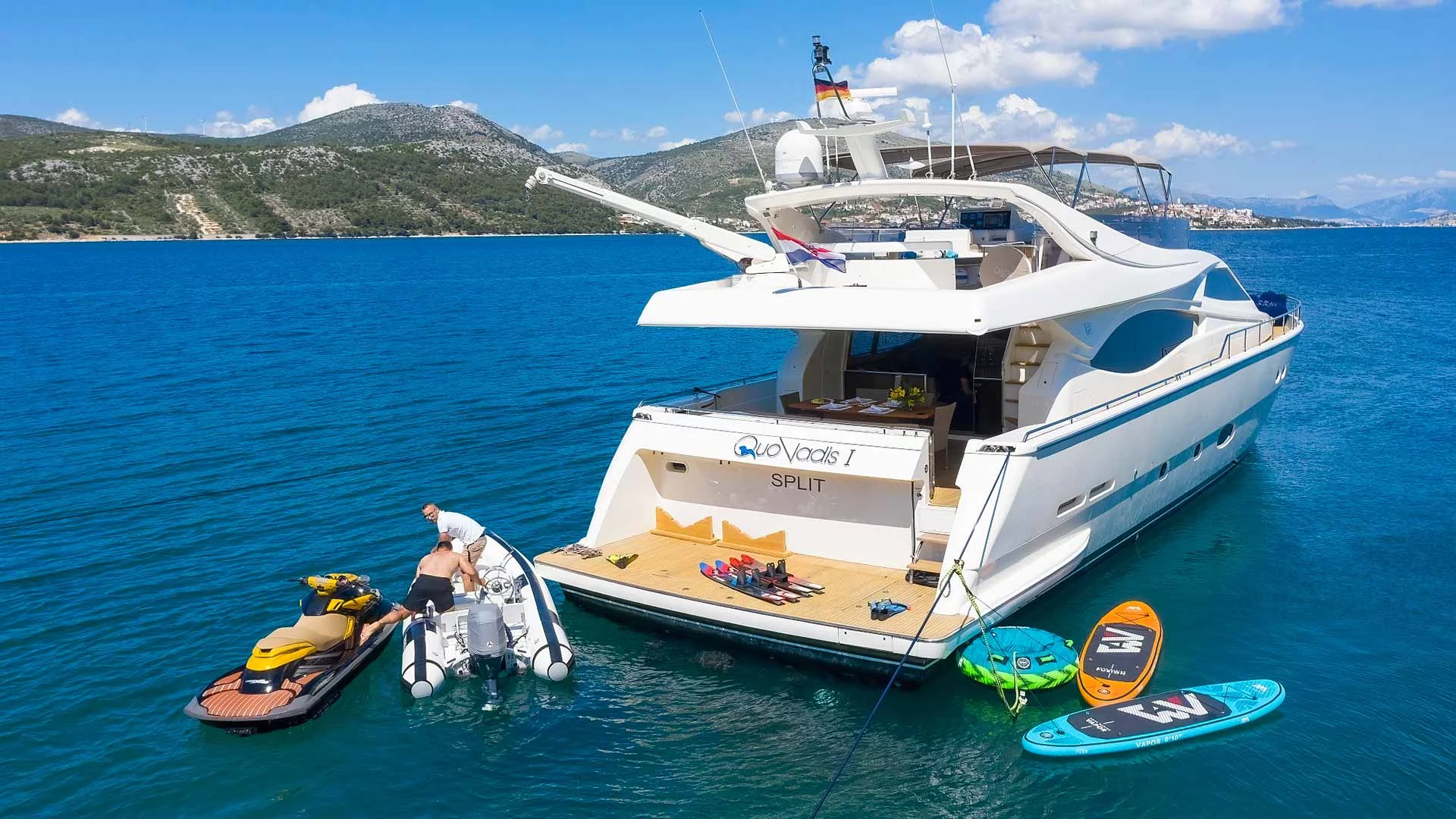 Ferretti Yachts 760 (Quo Vadis I)  - 6