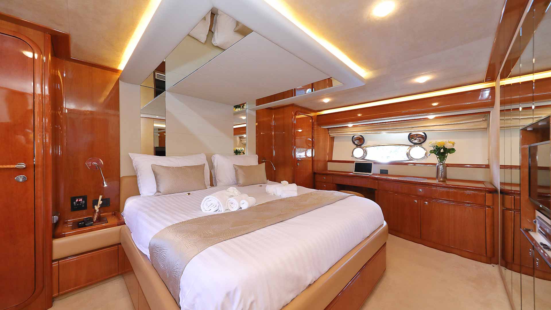 Photo #14 - Ferretti Yachts 760 (Quo Vadis I) in Trogir - 43440