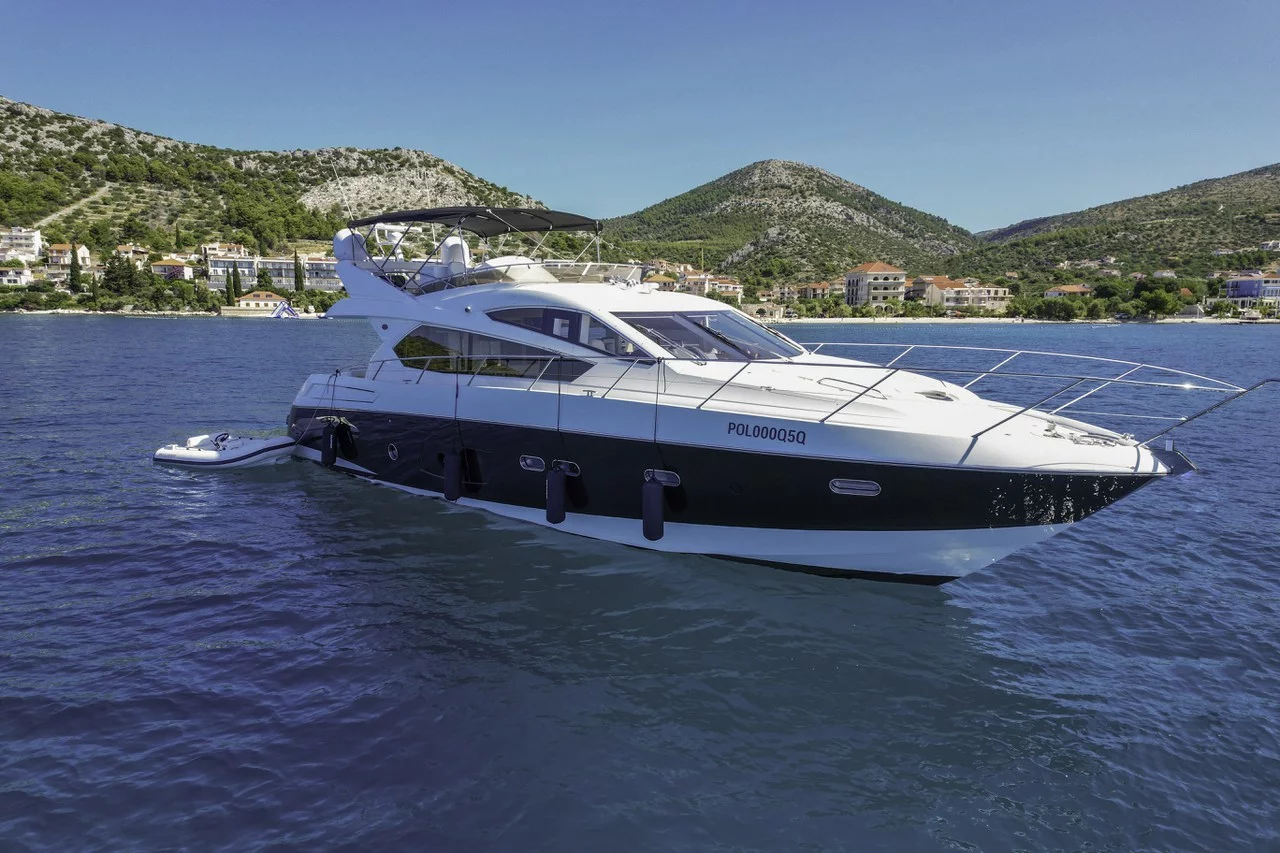 Sunseeker Manhattan 63 (2 Drunk)  - 3
