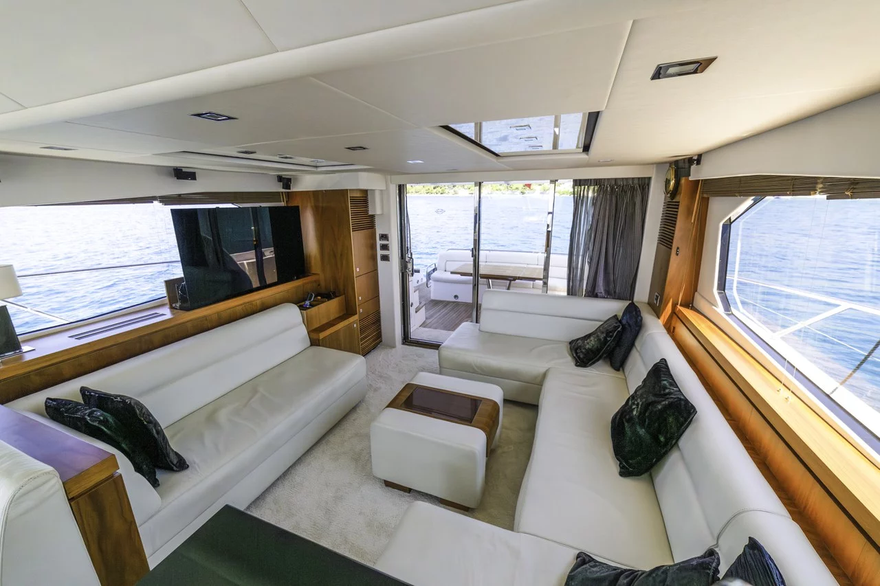 Sunseeker Manhattan 63 (2 Drunk)  - 13