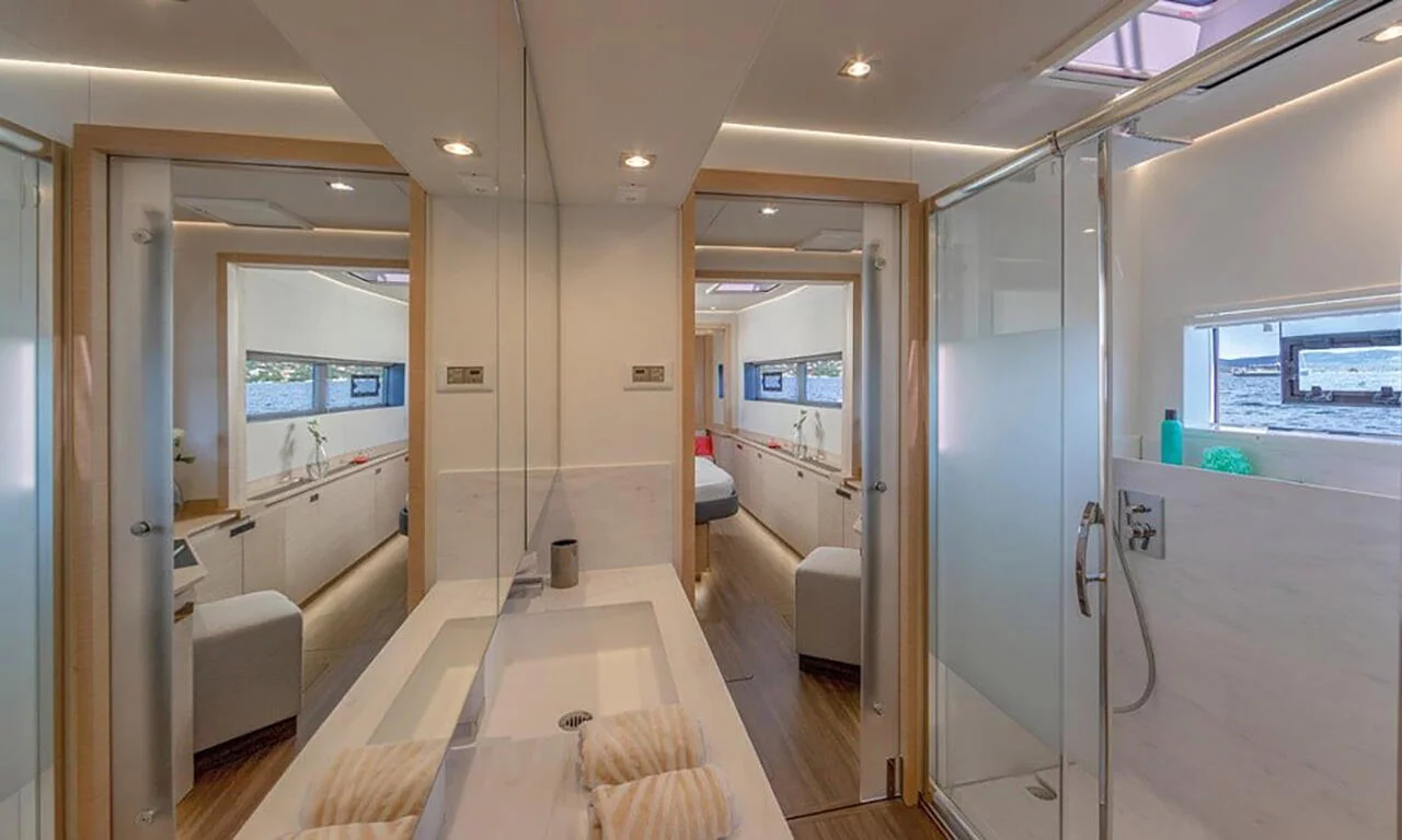 Fountaine Pajot Alegria 67 - 5 cab. (Chiloe)  - 25