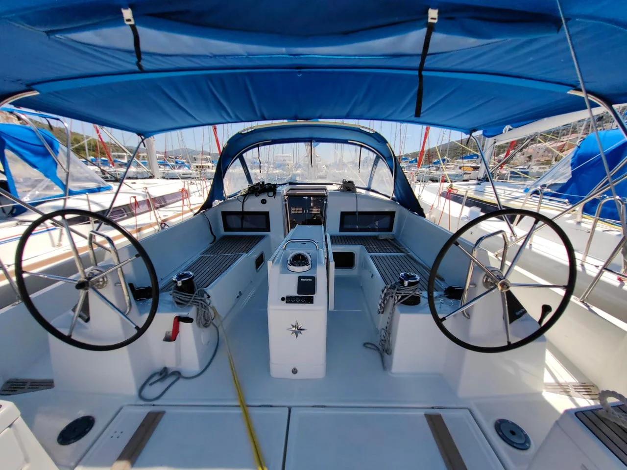 Sun Odyssey 440 (Milky Way)  - 2
