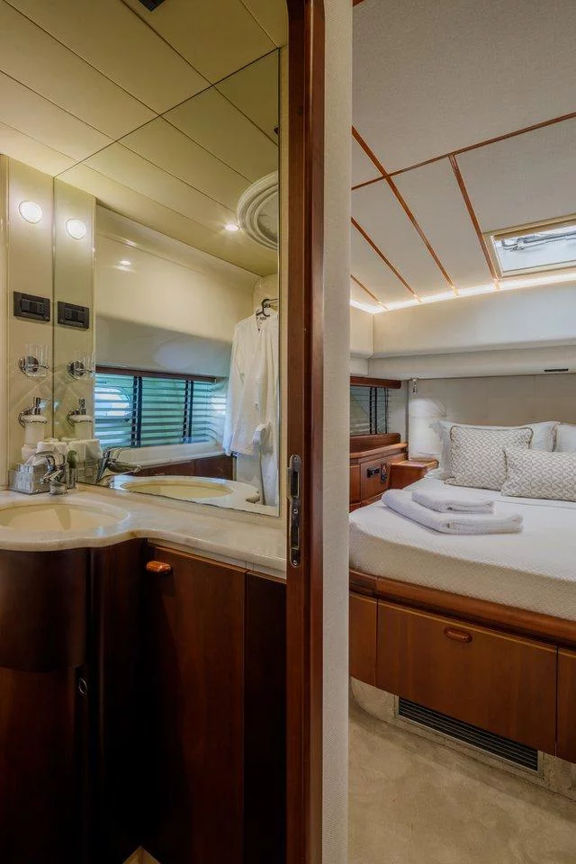 Ferretti Yachts 720 (My Way)  - 27